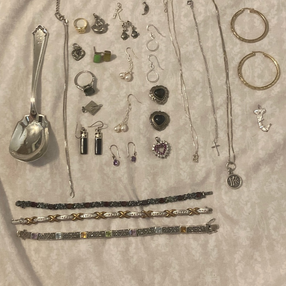 STERLING SILVER JEWELRY LOT (27 ITEMS TOTAL! 140 GRAMS!)